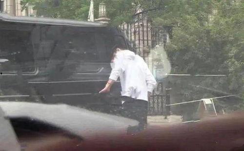 亮哥吃瓜的视频,揭秘娱乐圈幕后故事