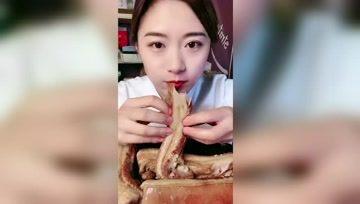 吃瓜少女酱完整视频,揭秘娱乐圈幕后故事，带你领略明星真实生活