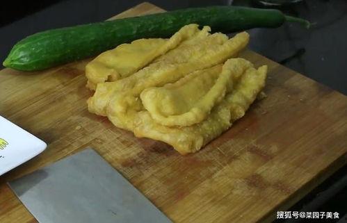 牛瓜条怎么拌着吃,牛瓜条的多彩拌食之旅